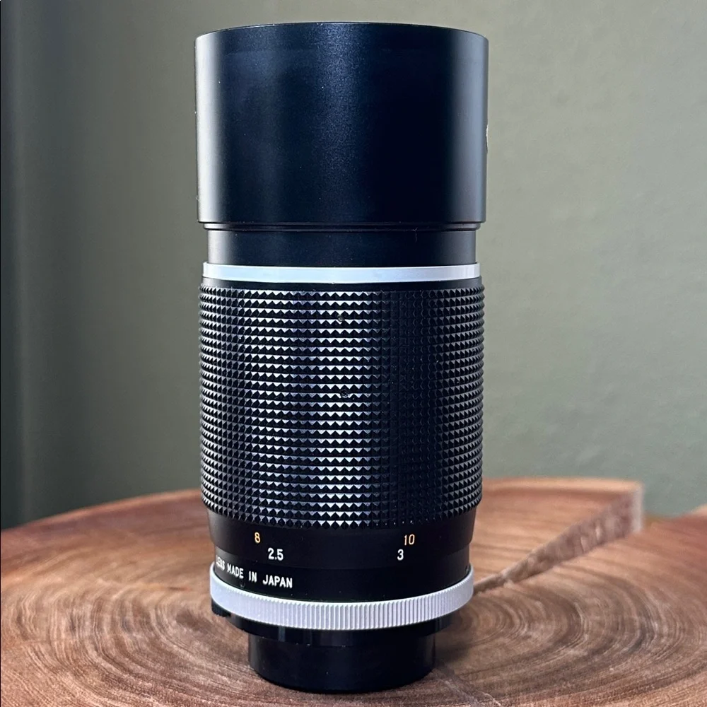 Panagor 200mm f/3.5 Telephoto Lens - M42 Mount